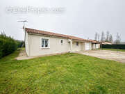 Maison à NOUAILLE-MAUPERTUIS