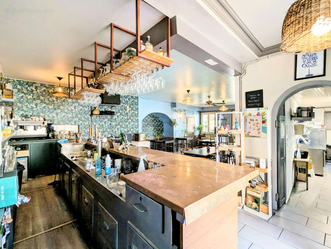 Commerce à SAINT-GERVAIS-SUR-MARE