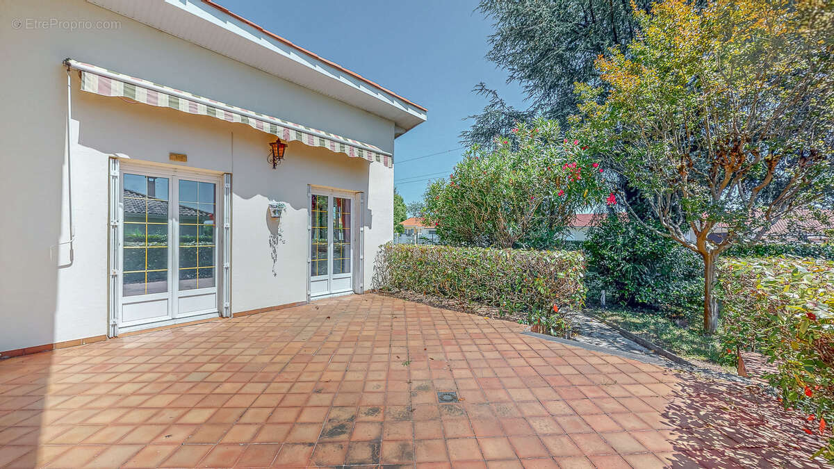 Maison à SAINTE-EULALIE