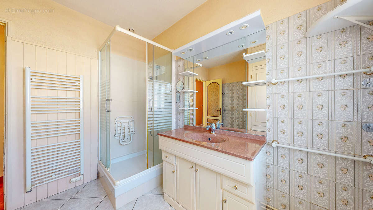 Maison à SAINTE-EULALIE