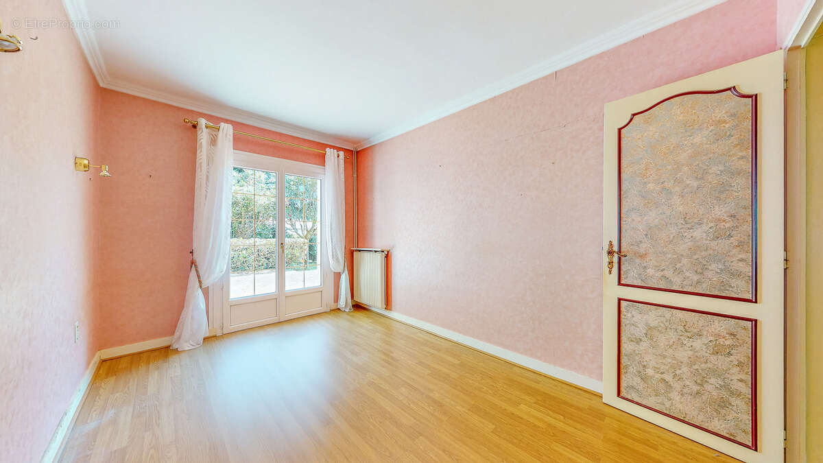 Maison à SAINTE-EULALIE