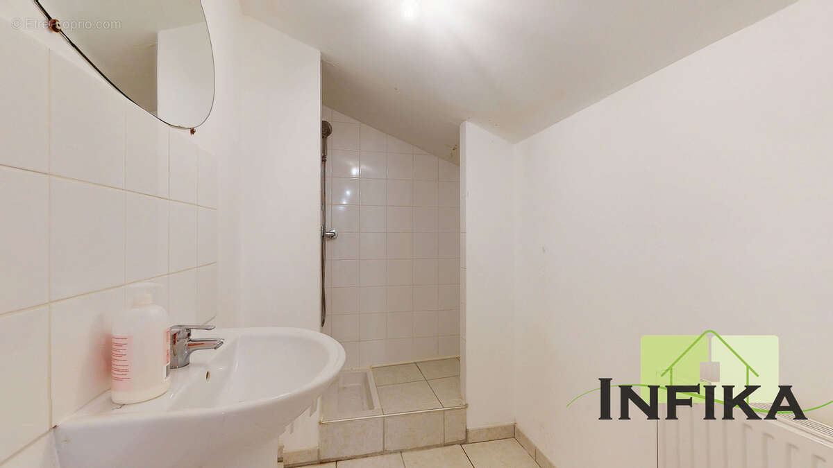 Maison à SAINTE-EULALIE