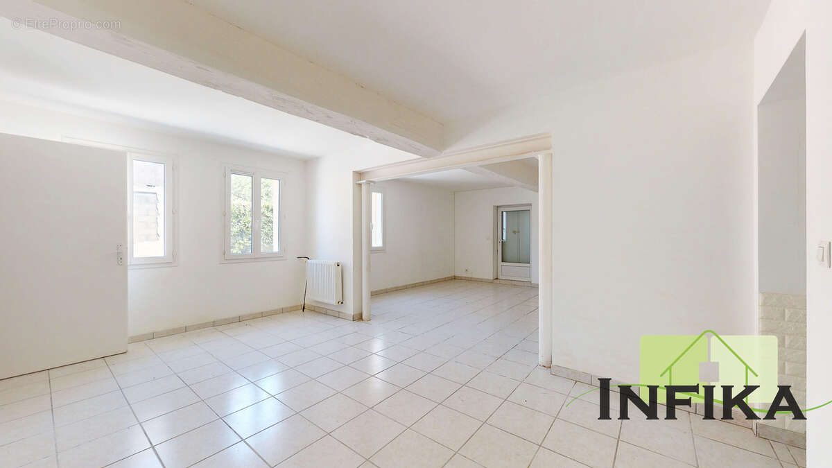 Maison à SAINTE-EULALIE