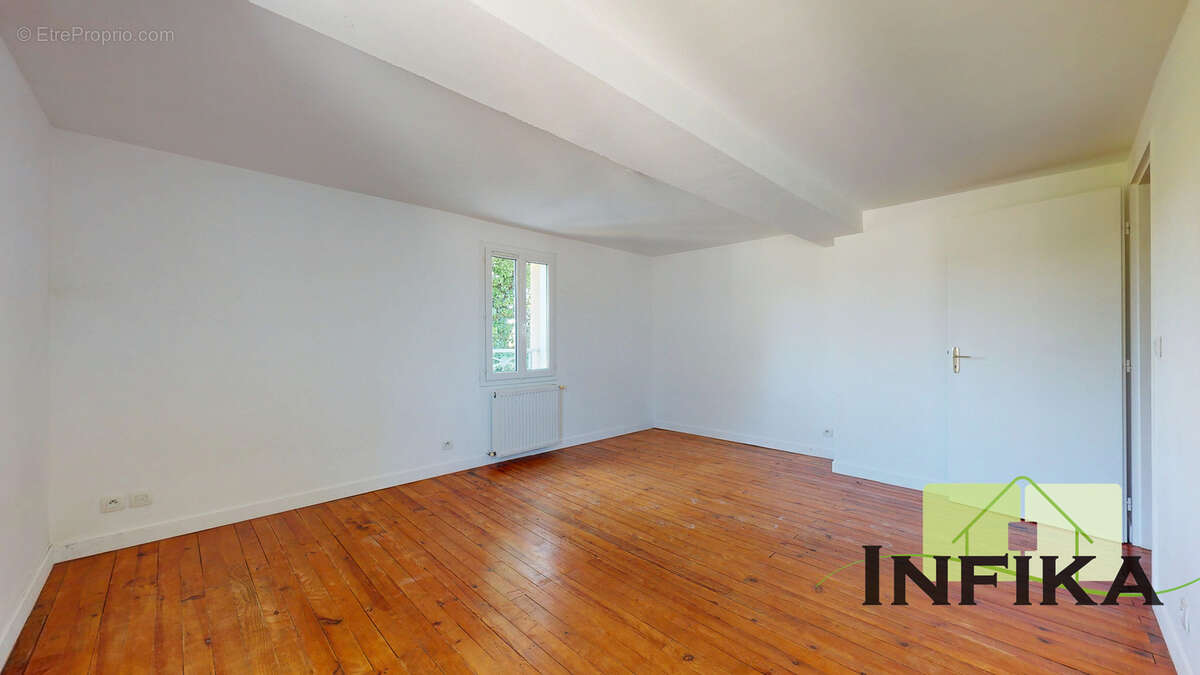 Maison à SAINTE-EULALIE