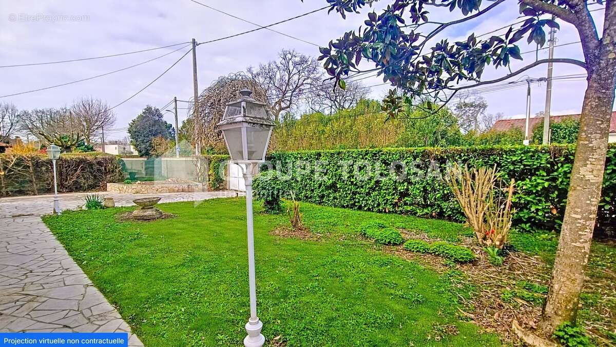 Maison à SAINT-ORENS-DE-GAMEVILLE