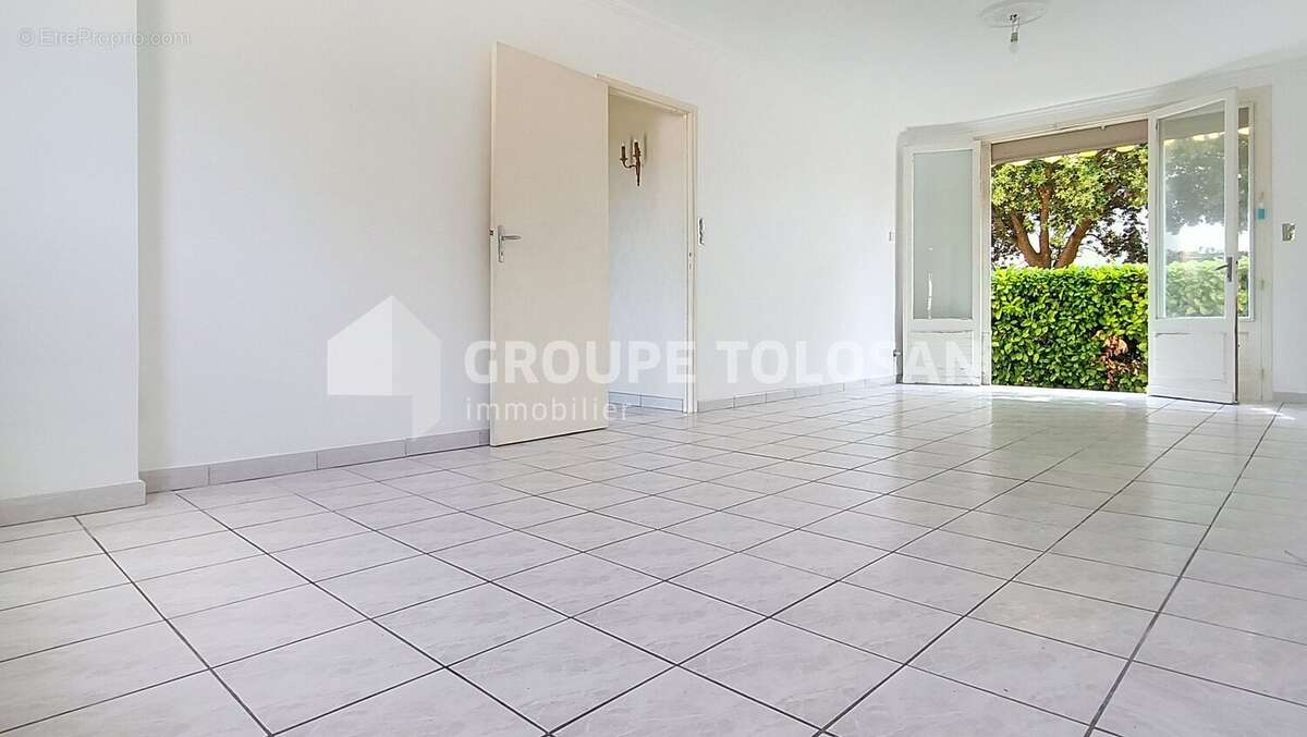 Maison à SAINT-ORENS-DE-GAMEVILLE