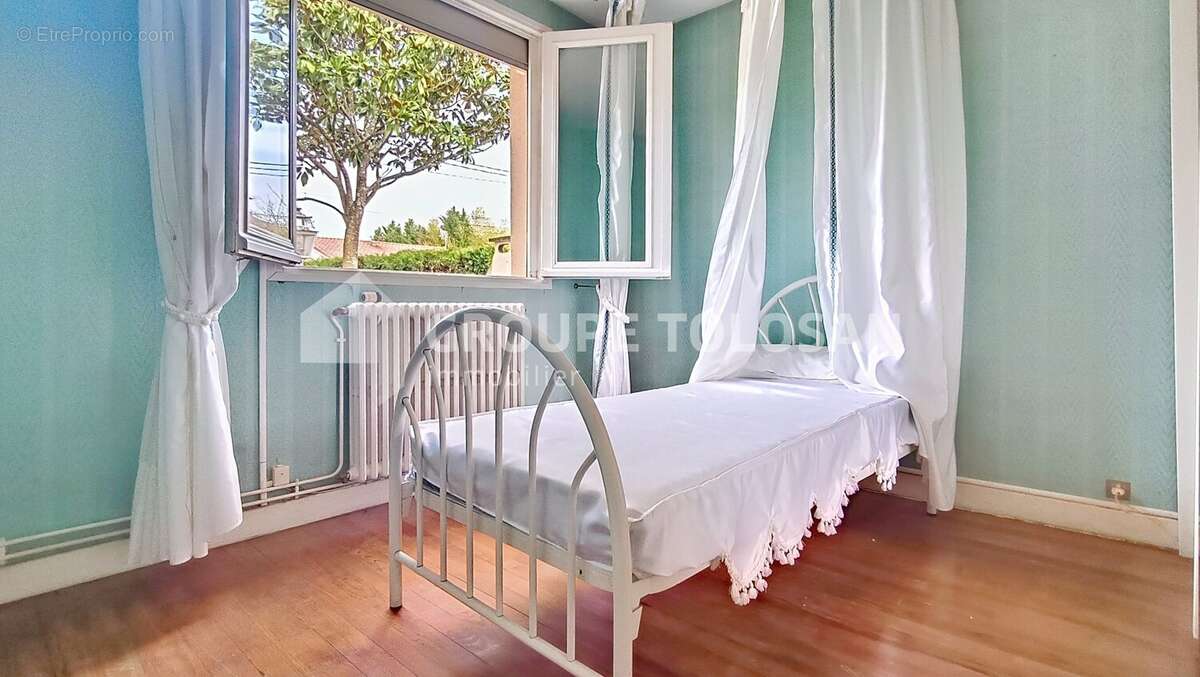 Maison à SAINT-ORENS-DE-GAMEVILLE