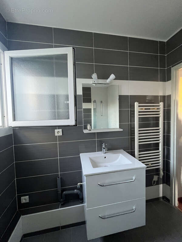 Appartement à BILLERE