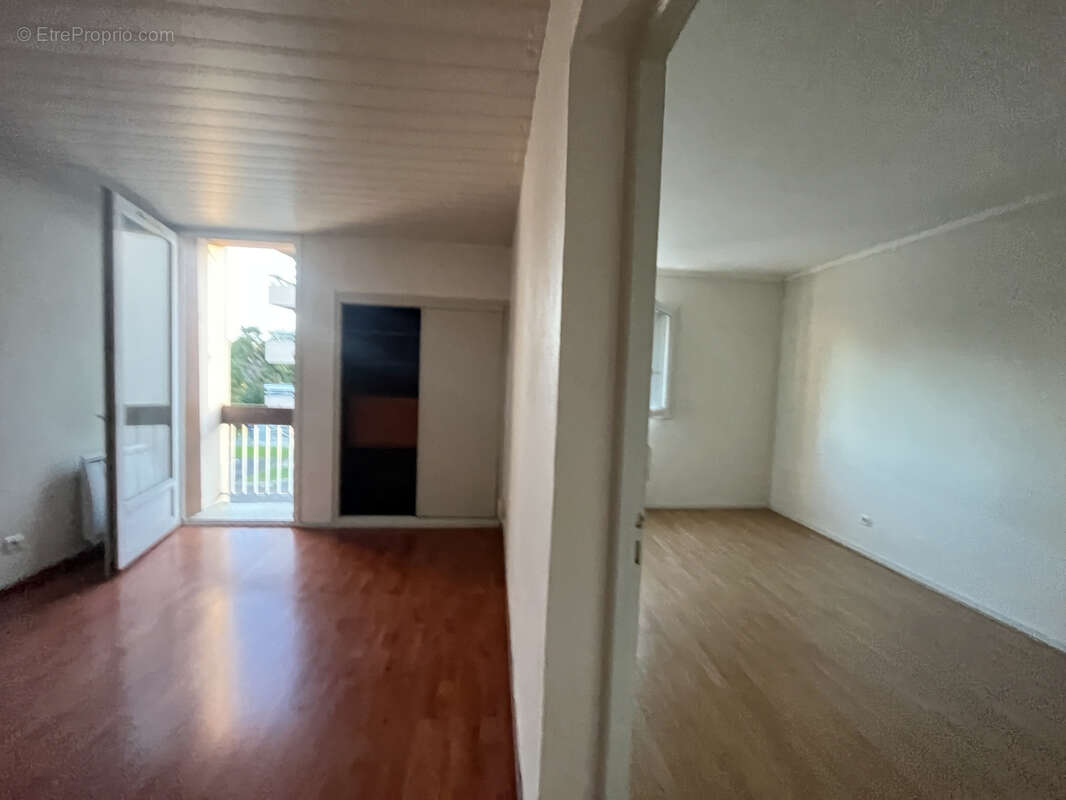 Appartement à BILLERE