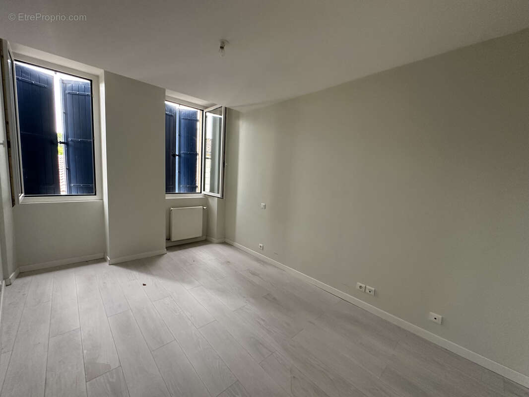 Maison à BIRAC-SUR-TREC