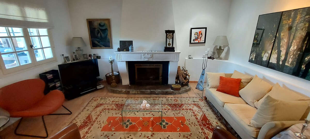 Maison à DRAGUIGNAN