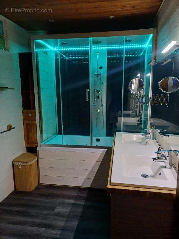 Maison à BEZAUDUN-LES-ALPES