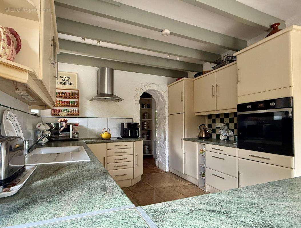 Maison à SAINT-COUTANT