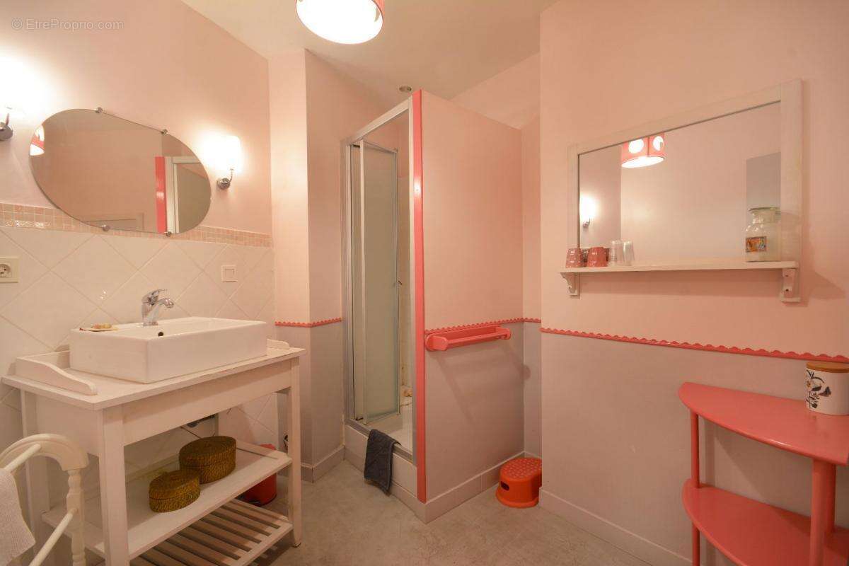 Maison à LE BARROUX