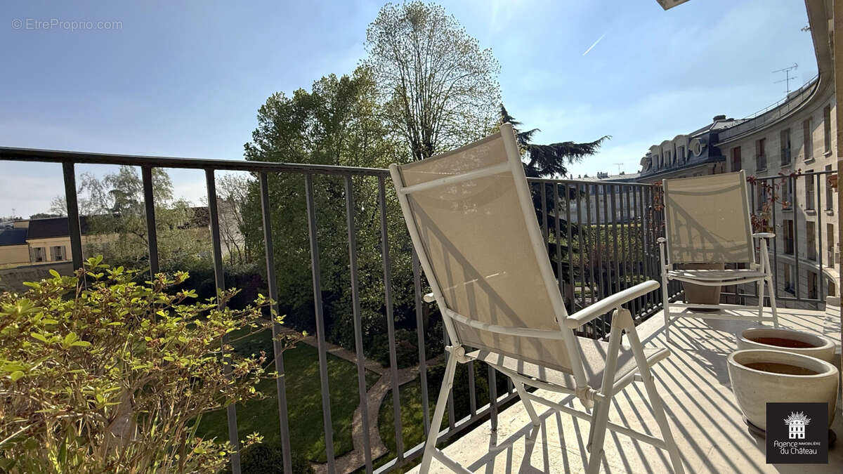 Appartement à VERSAILLES