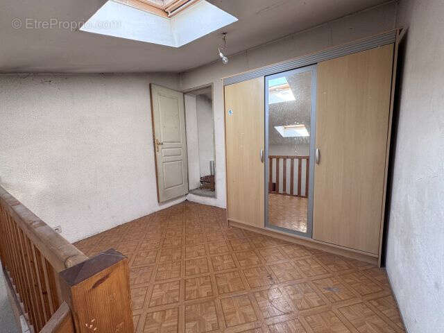 Maison à PEYROLLES-EN-PROVENCE