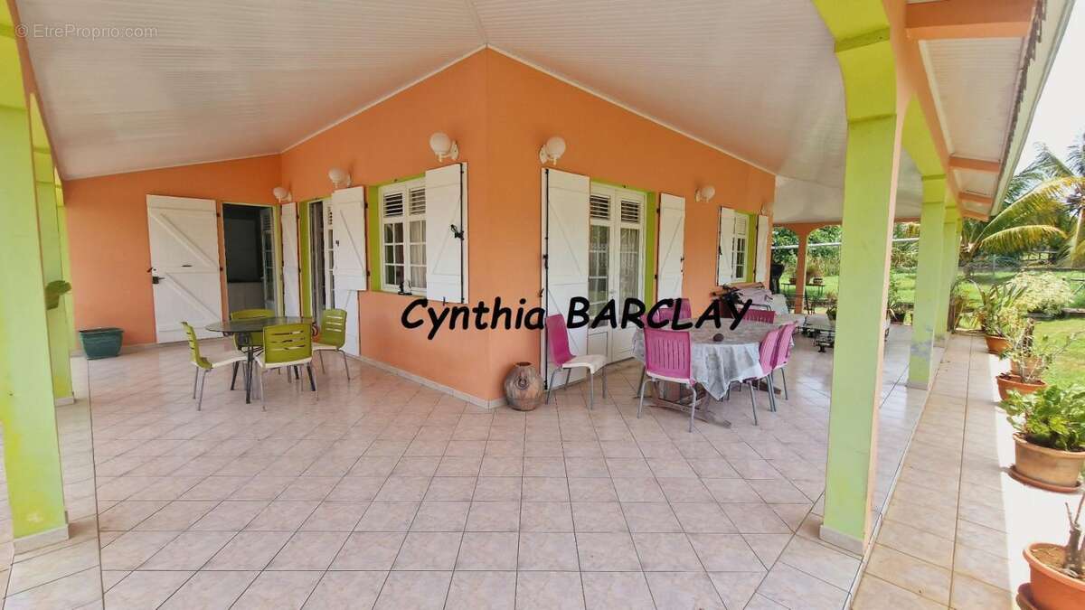 Maison à LE LAMENTIN