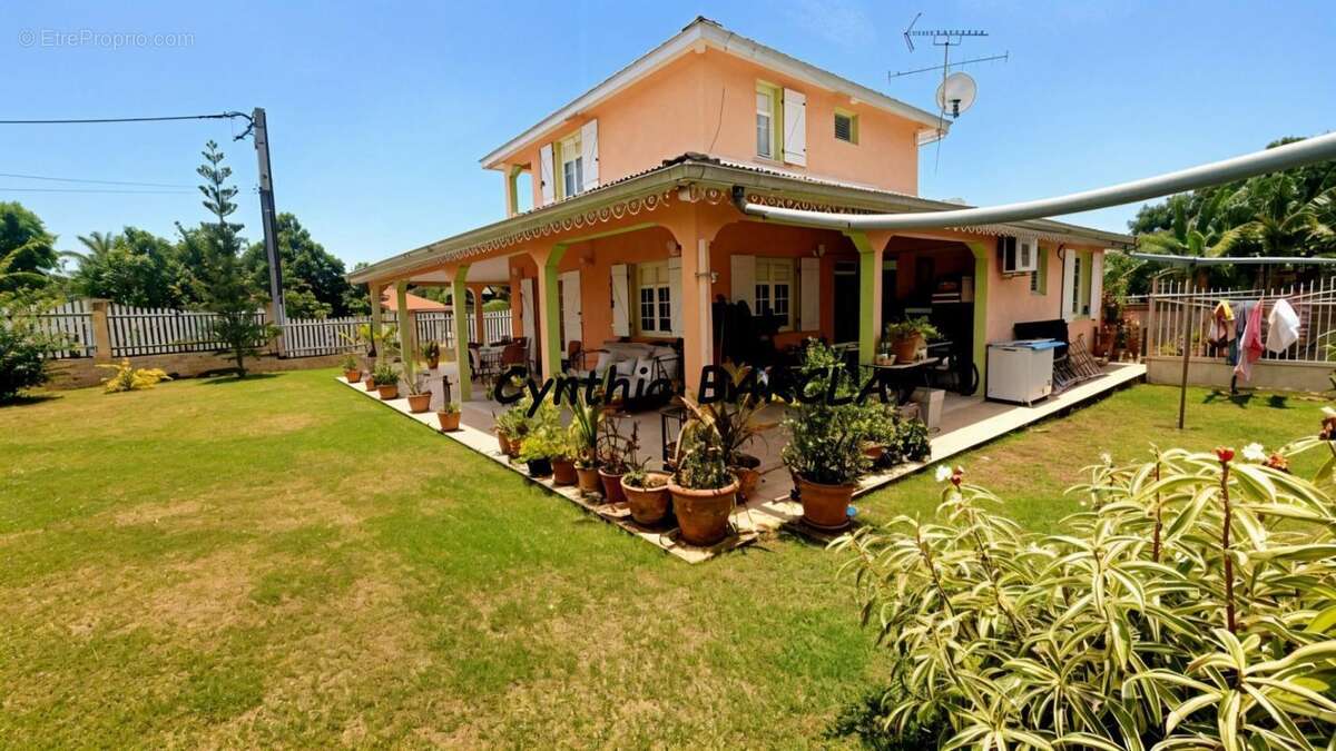 Maison à LE LAMENTIN