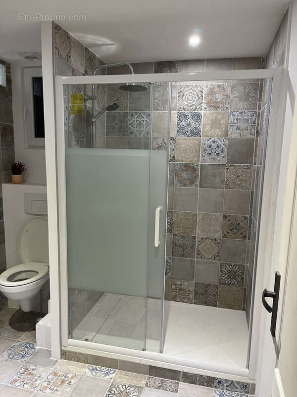 Appartement à MARSEILLE-4E