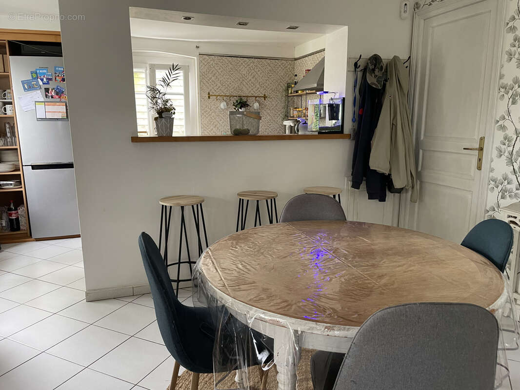 Maison à SAINT-LAURENT-DE-BREVEDENT