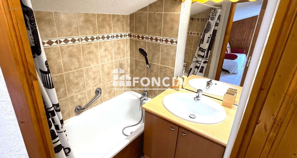 Appartement à LES CONTAMINES-MONTJOIE