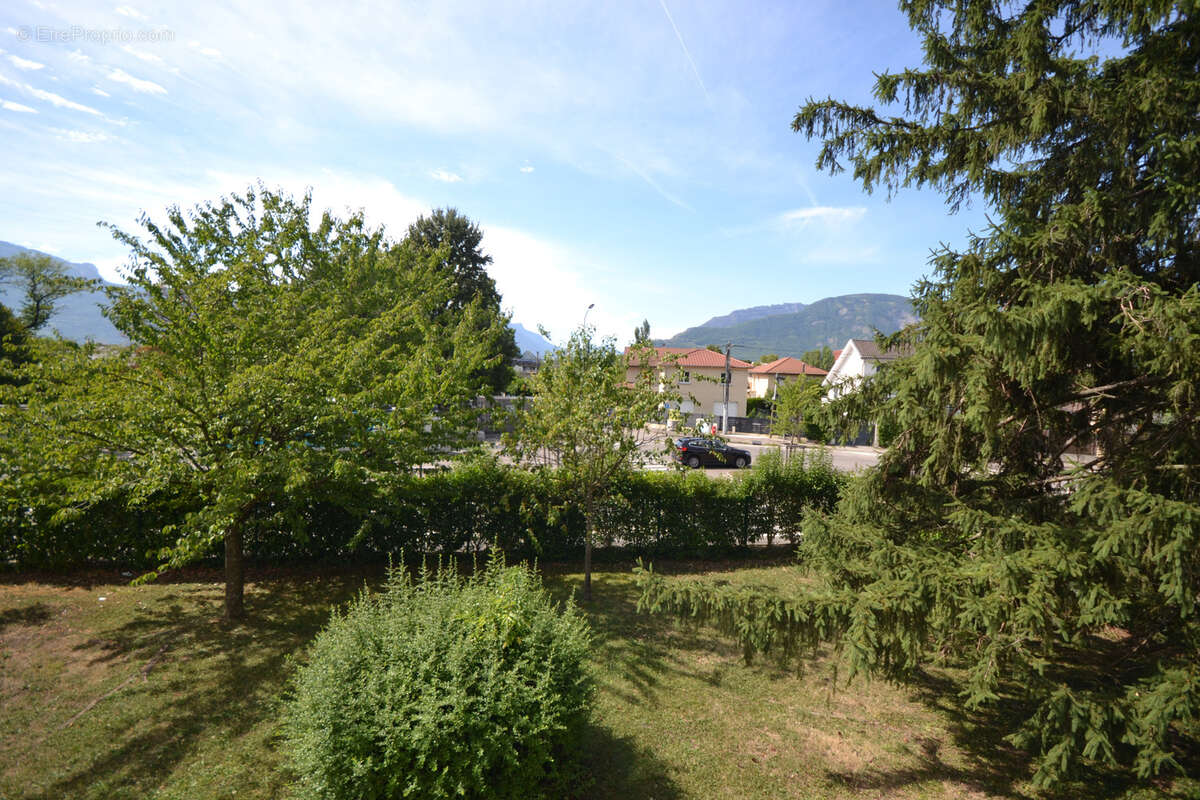 Appartement à SAINT-MARTIN-D&#039;HERES