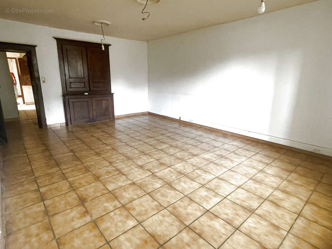 Maison à GEMONVILLE