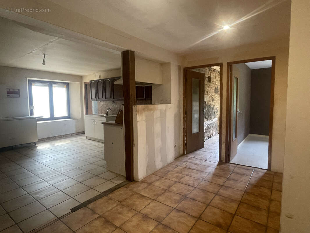 Maison à GEMONVILLE