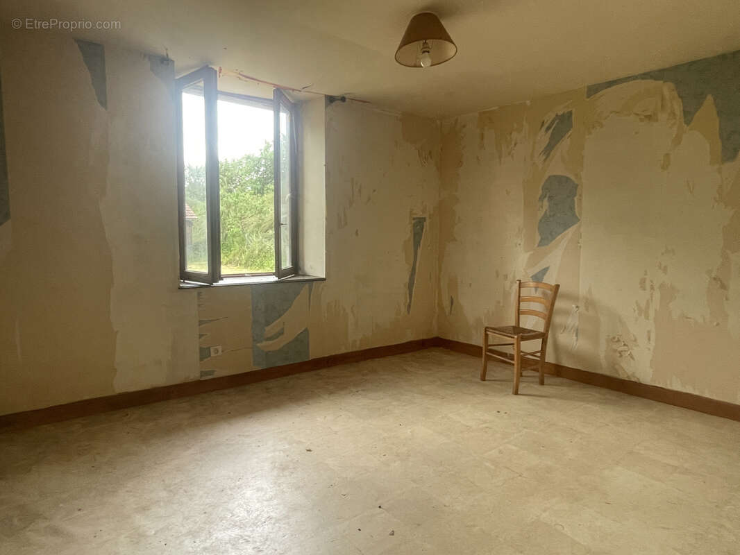 Maison à GEMONVILLE