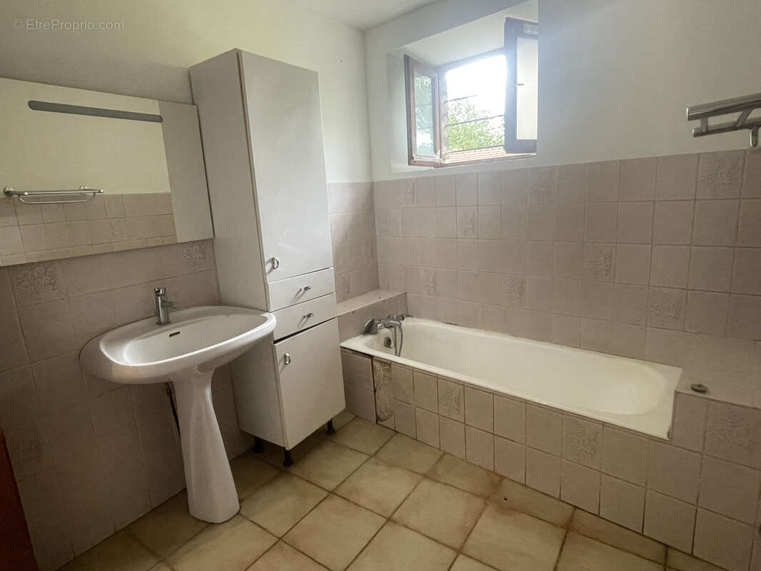 Maison à GEMONVILLE