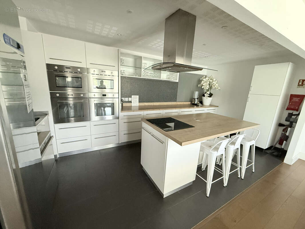 Appartement à AIX-LES-BAINS