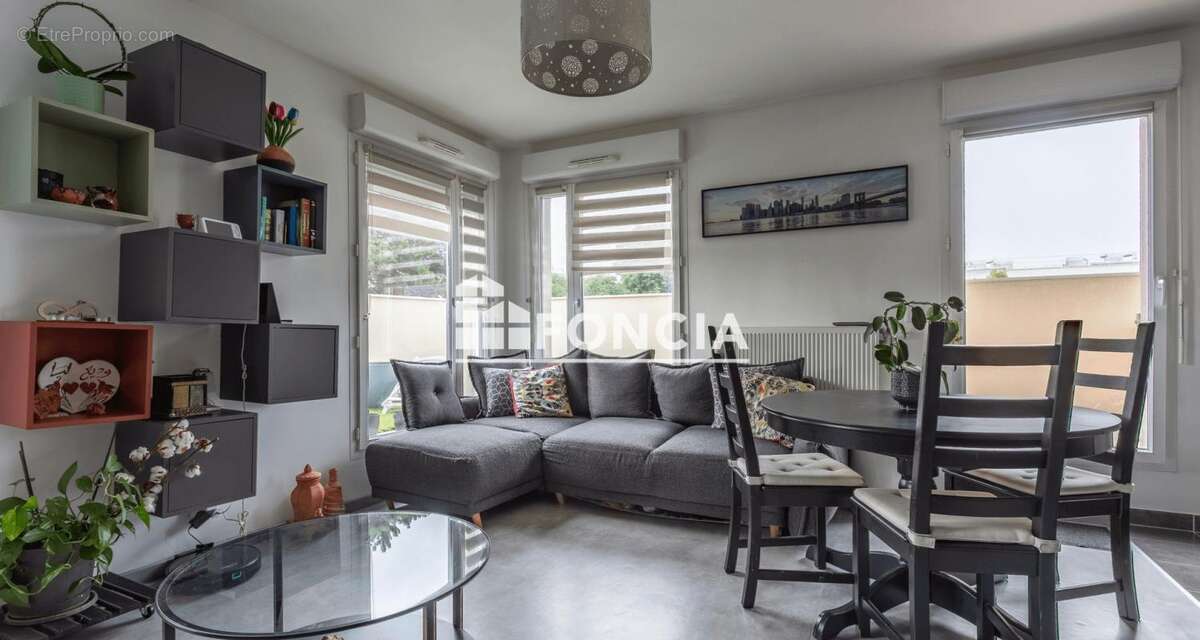 Appartement à ATHIS-MONS