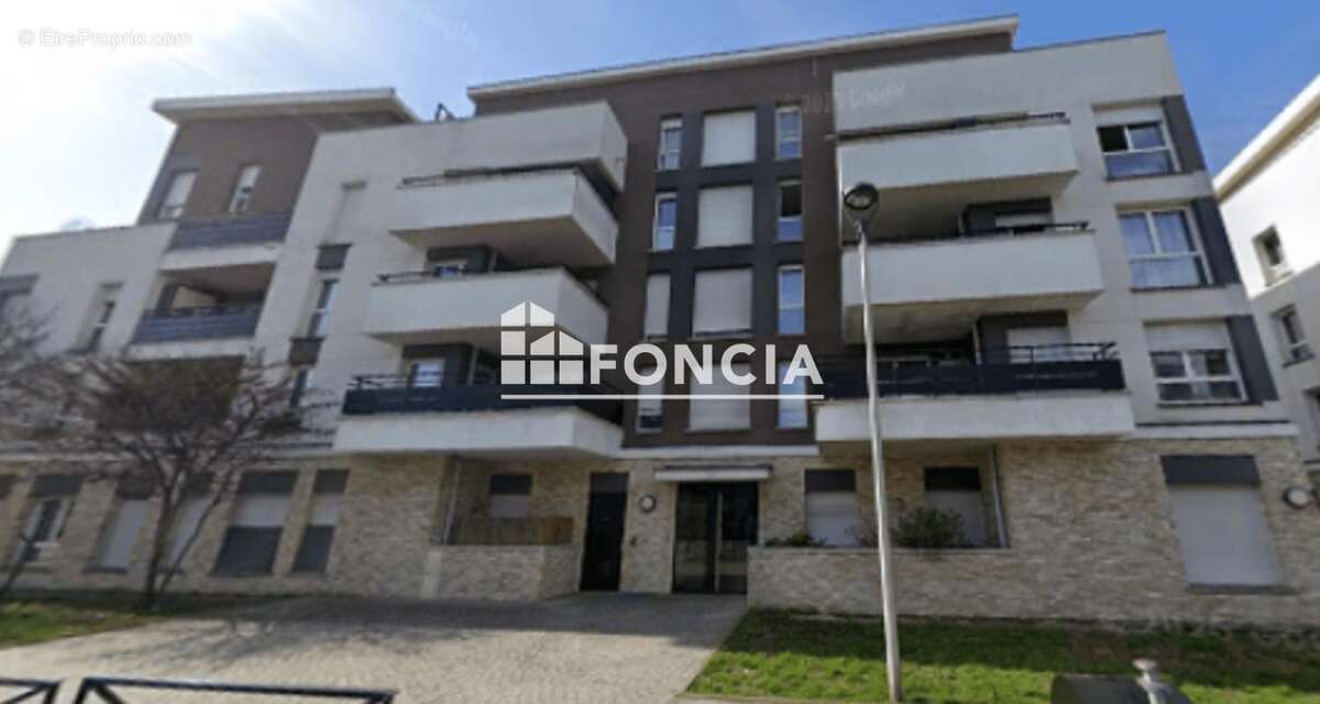 Appartement à ATHIS-MONS