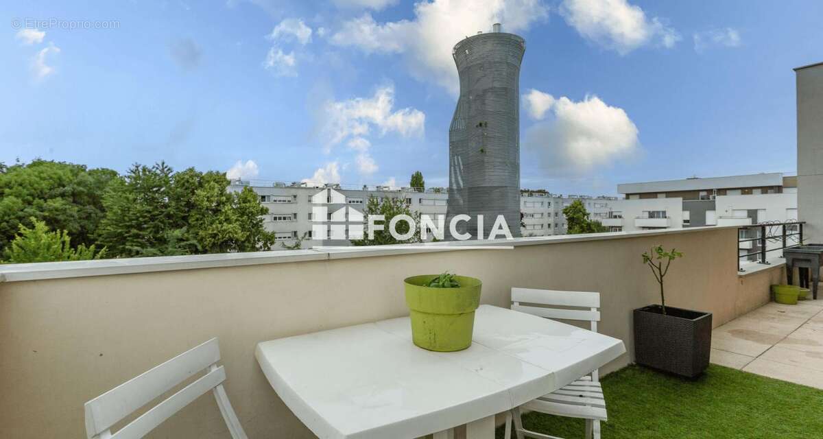 Appartement à ATHIS-MONS