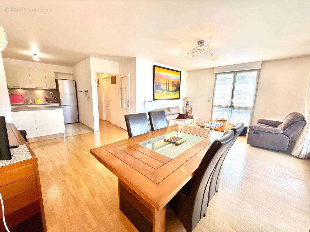 Appartement à MELUN