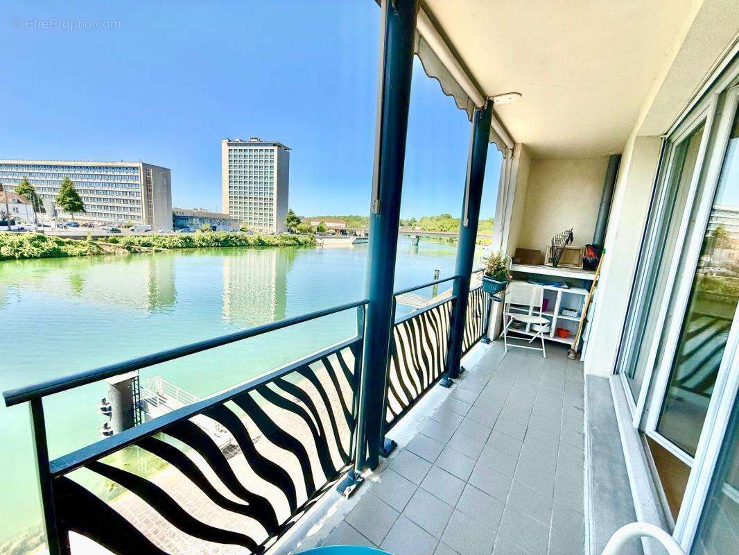 Appartement à MELUN