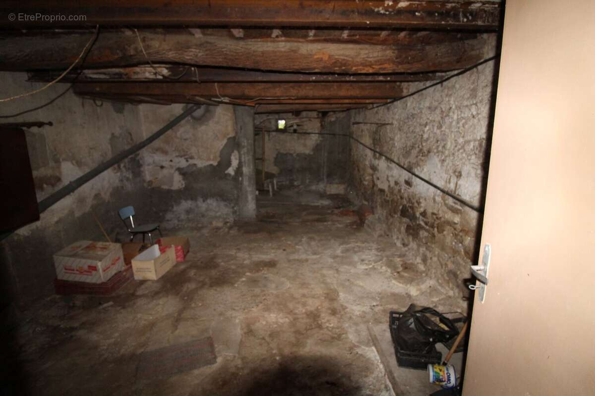 Maison à CAUSSES-ET-VEYRAN