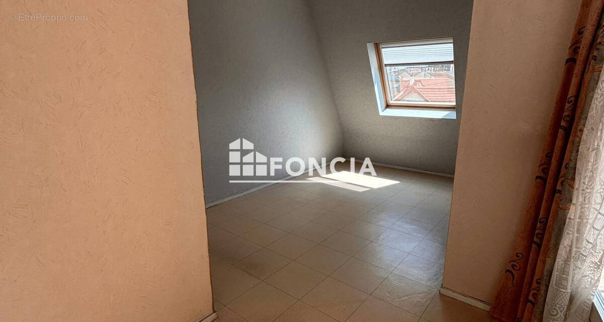 Appartement à EPINAY-SUR-SEINE