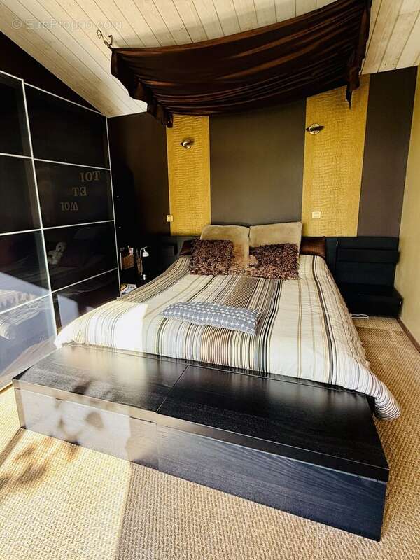 Maison à SALLERTAINE