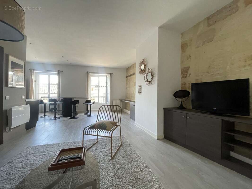 Appartement à BORDEAUX