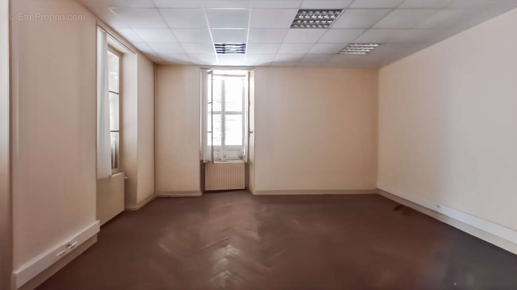 Maison à ARGENTON-SUR-CREUSE