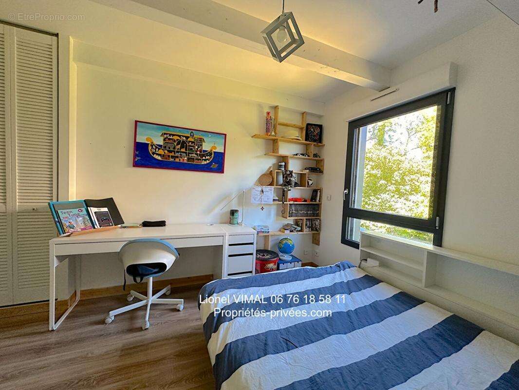 Maison à AUGEROLLES