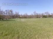 Terrain à COLAYRAC-SAINT-CIRQ