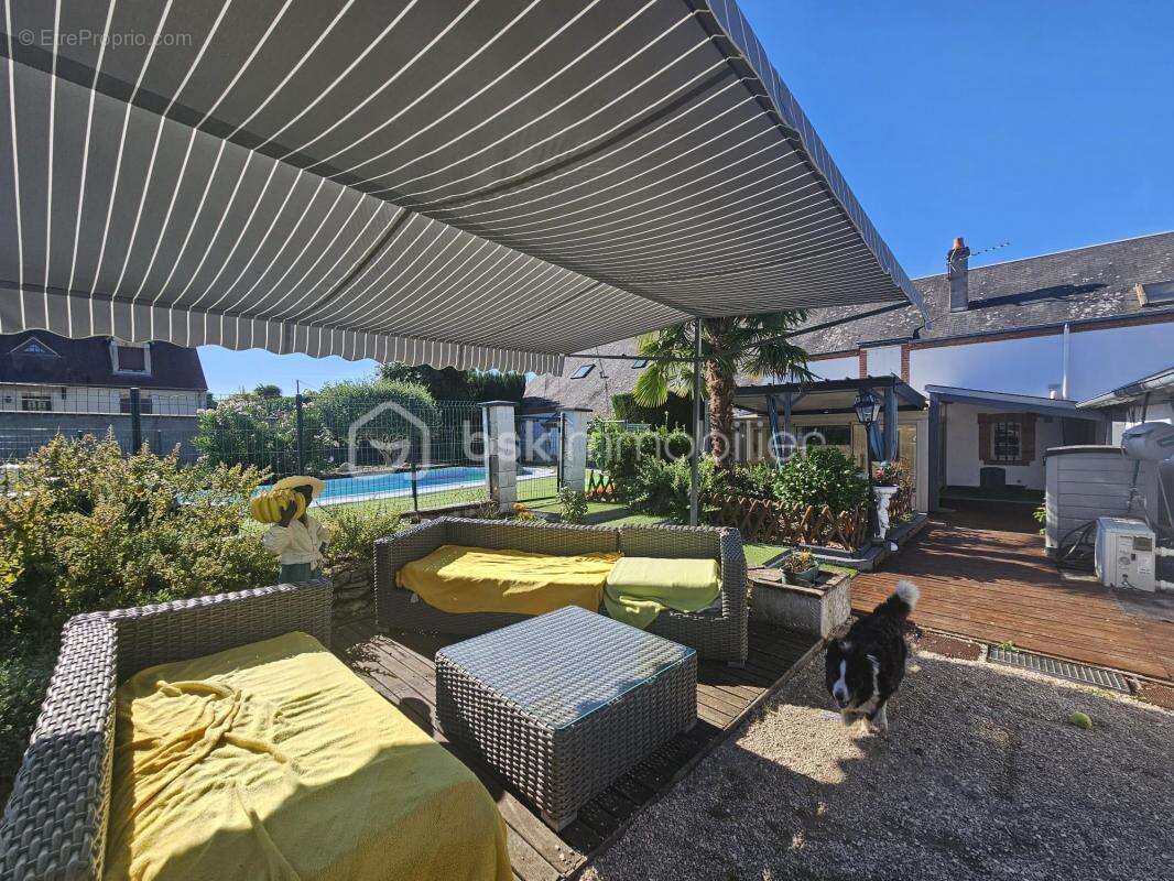 Maison à SAINT-MARTIN-D&#039;ABBAT