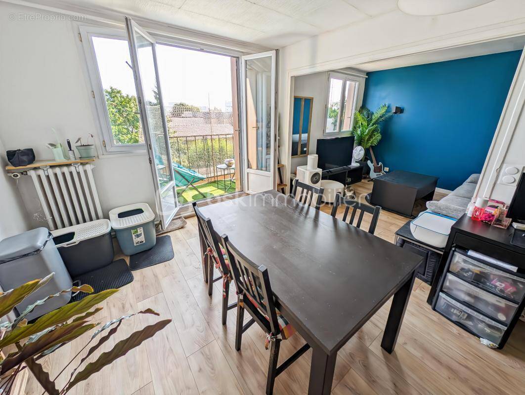 Appartement à MONTREUIL