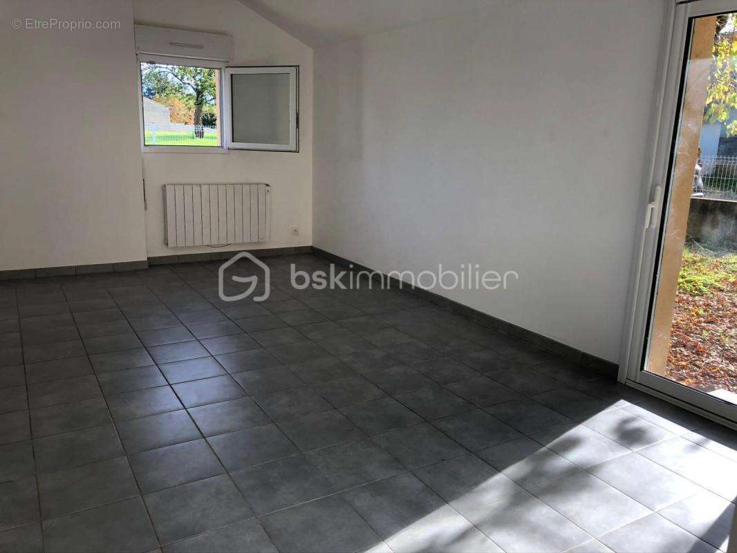 Maison à MOULEYDIER