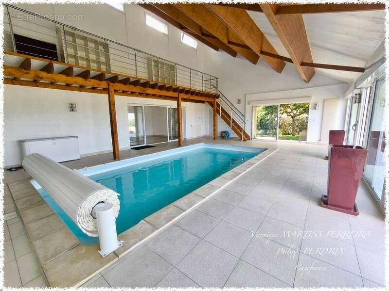 Maison à SAINT-DOULCHARD