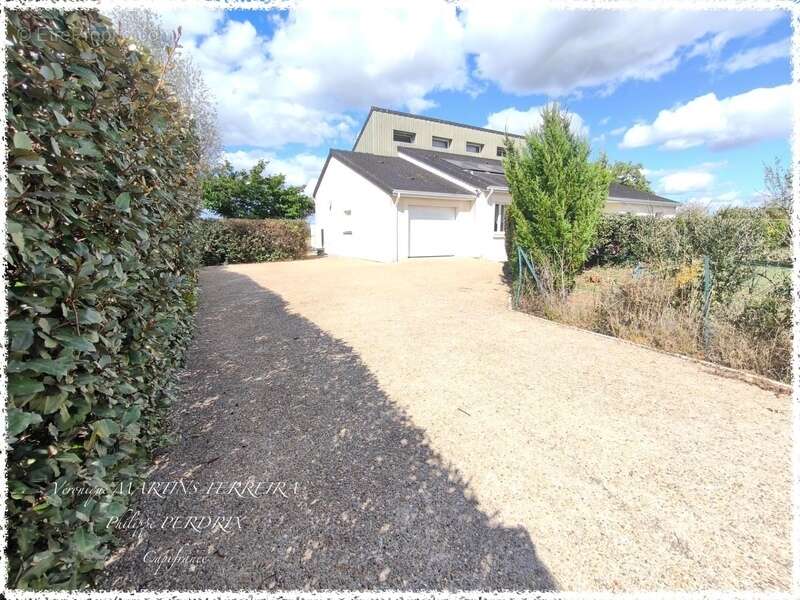 Maison à SAINT-DOULCHARD