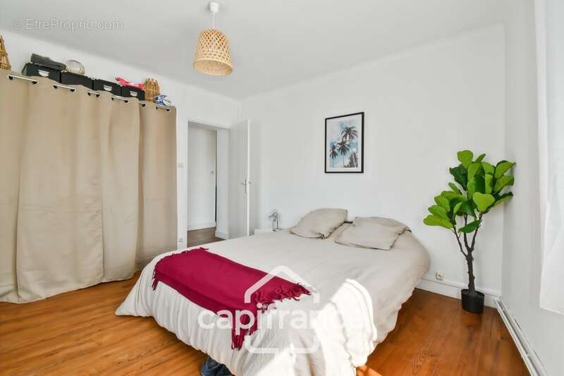 Maison à POURSAY-GARNAUD