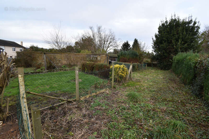 Maison à LE TEILLEUL